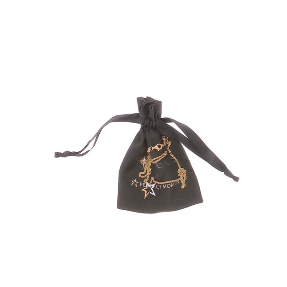 Collier étoile incrustée de diamants
