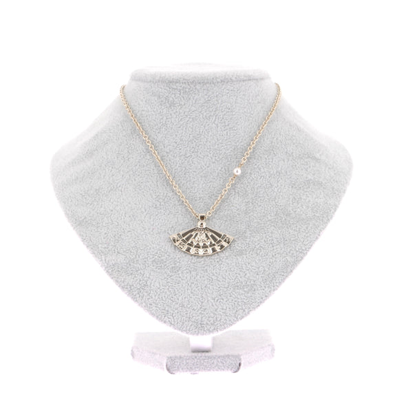 Collier à pendentif doré