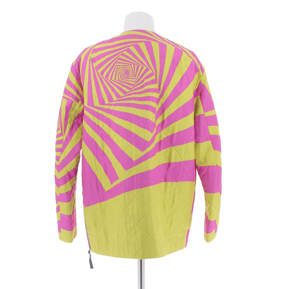 Veste fuschia et jaune