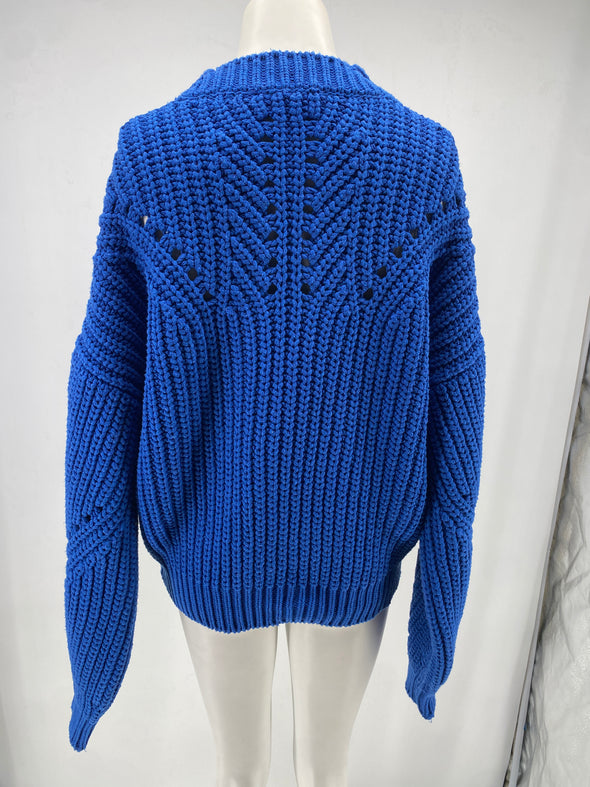 Pull bleu électrique