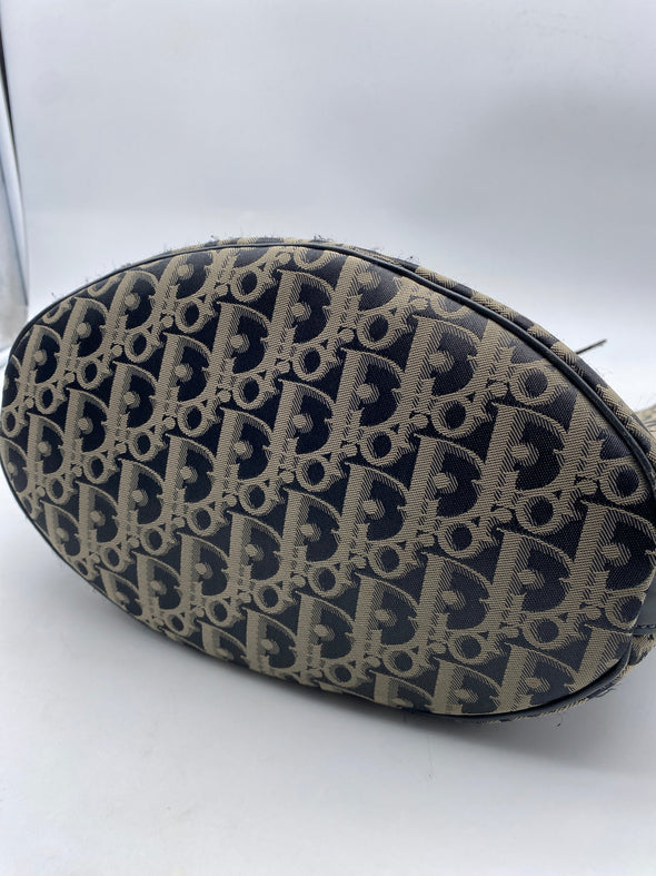 Sac besace monogrammé en toile