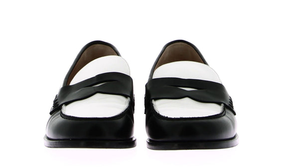 Mocassins en cuir noir et blanc