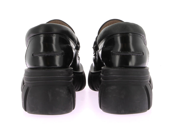 Mocassins compensés en cuir noir "Romance Horsebit"