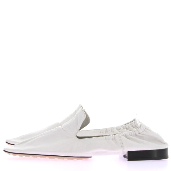 Mocassins blancs