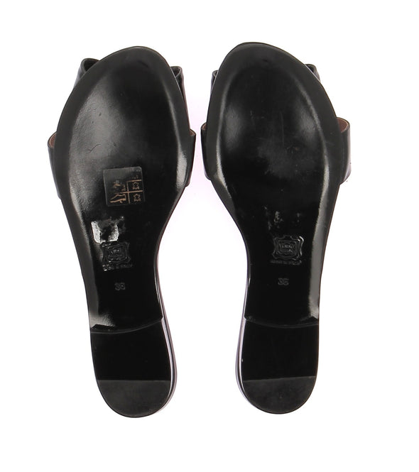 Sandales noires vernis avec noeuds
