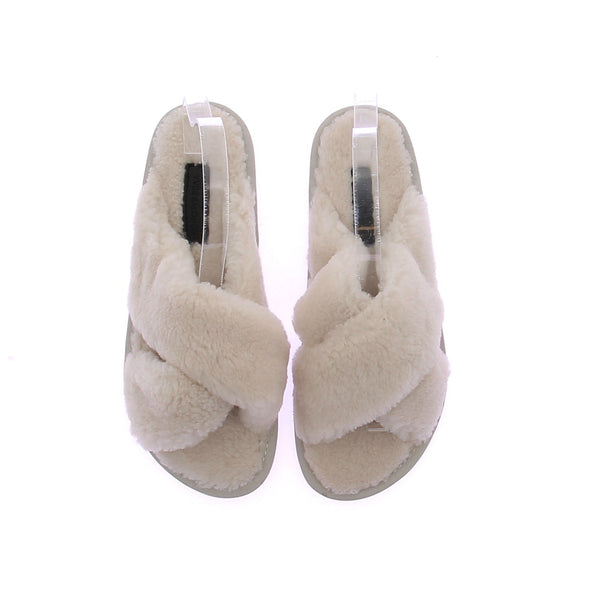 Sandales en shearling blanches