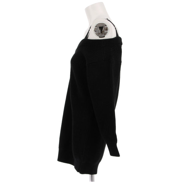 Pull noir