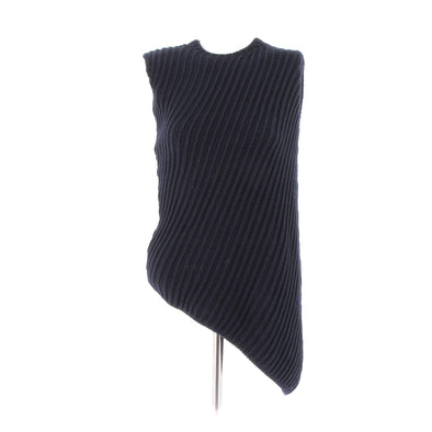 Pull bleu marine asymétrique