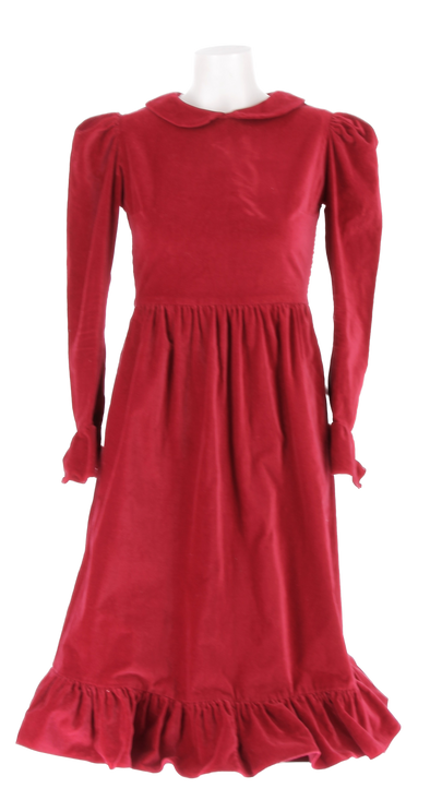 Robe midi rouge en velours à volants