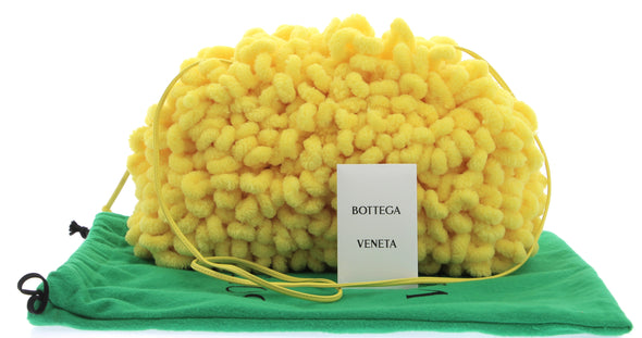 Pochette jaune en chenille torsadée