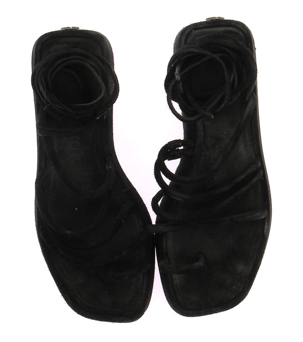 Sandales en daim noires avec lacets