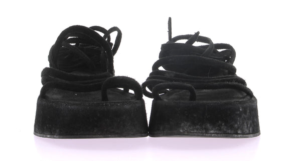 Sandales en daim noires avec lacets
