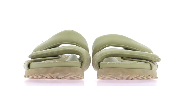 Sandales matelassées vertes