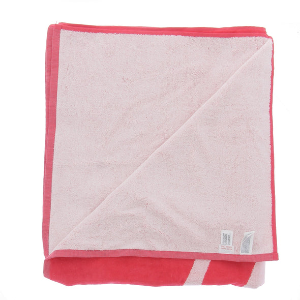 Serviette de plage rouge