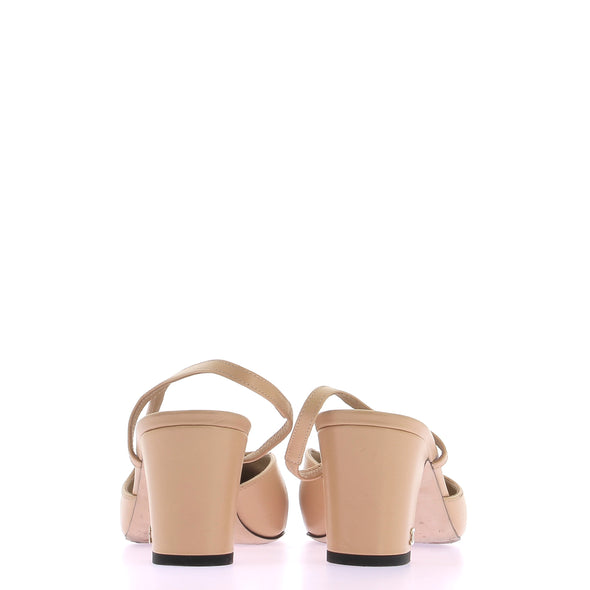 Slingback à talons beige et noir