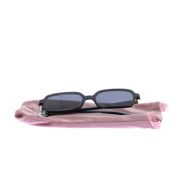 Lunettes de soleil noires