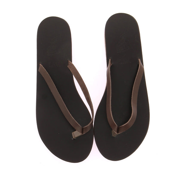 Tongs en cuir marron et liège