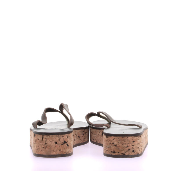 Tongs en cuir marron et liège