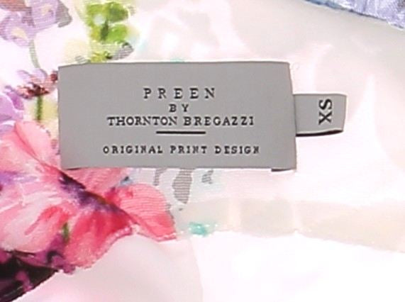 Top asymétrique fleuris