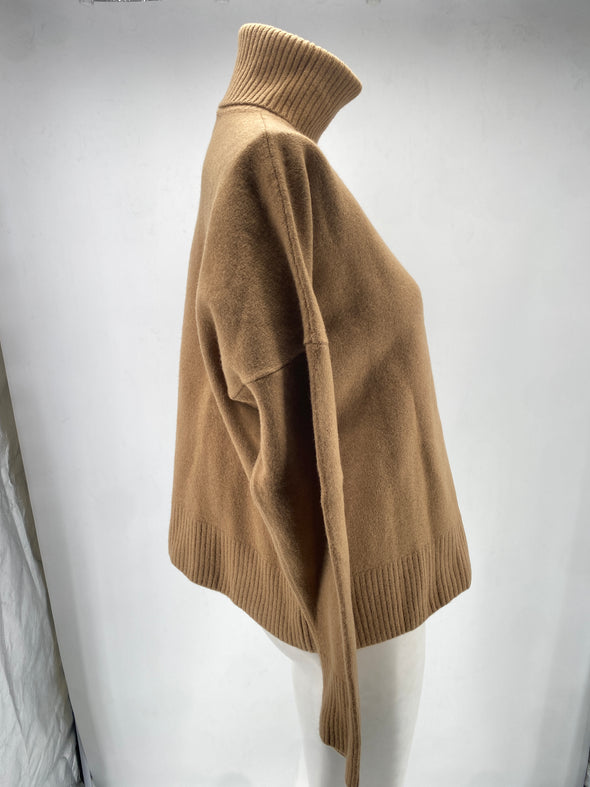Pull col roulé