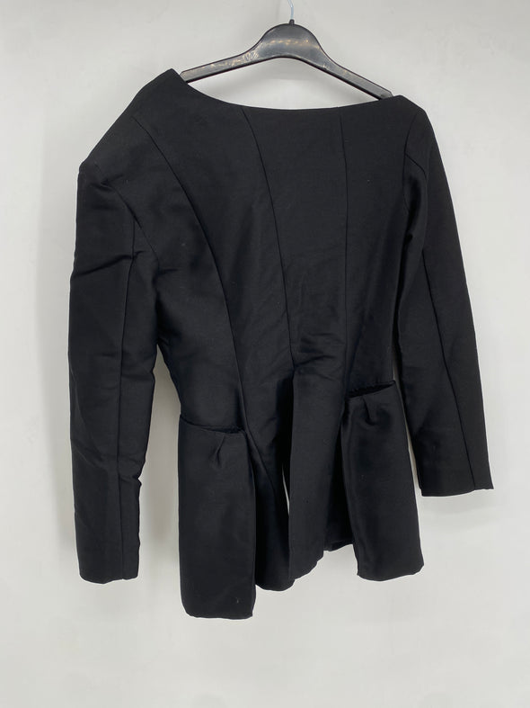 Top asymétrique