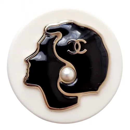 Broche - Chanel