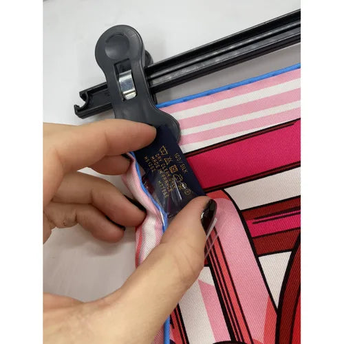 Foulard en soie imprimé - Louis Vuitton – Personal Seller Paris