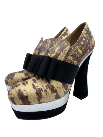 Escarpins à plateformes en cuir imprimé