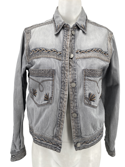 Veste en jean brodée