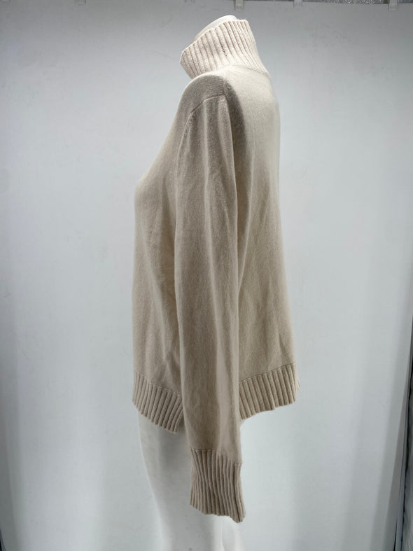 Pull en cachemire col roulé