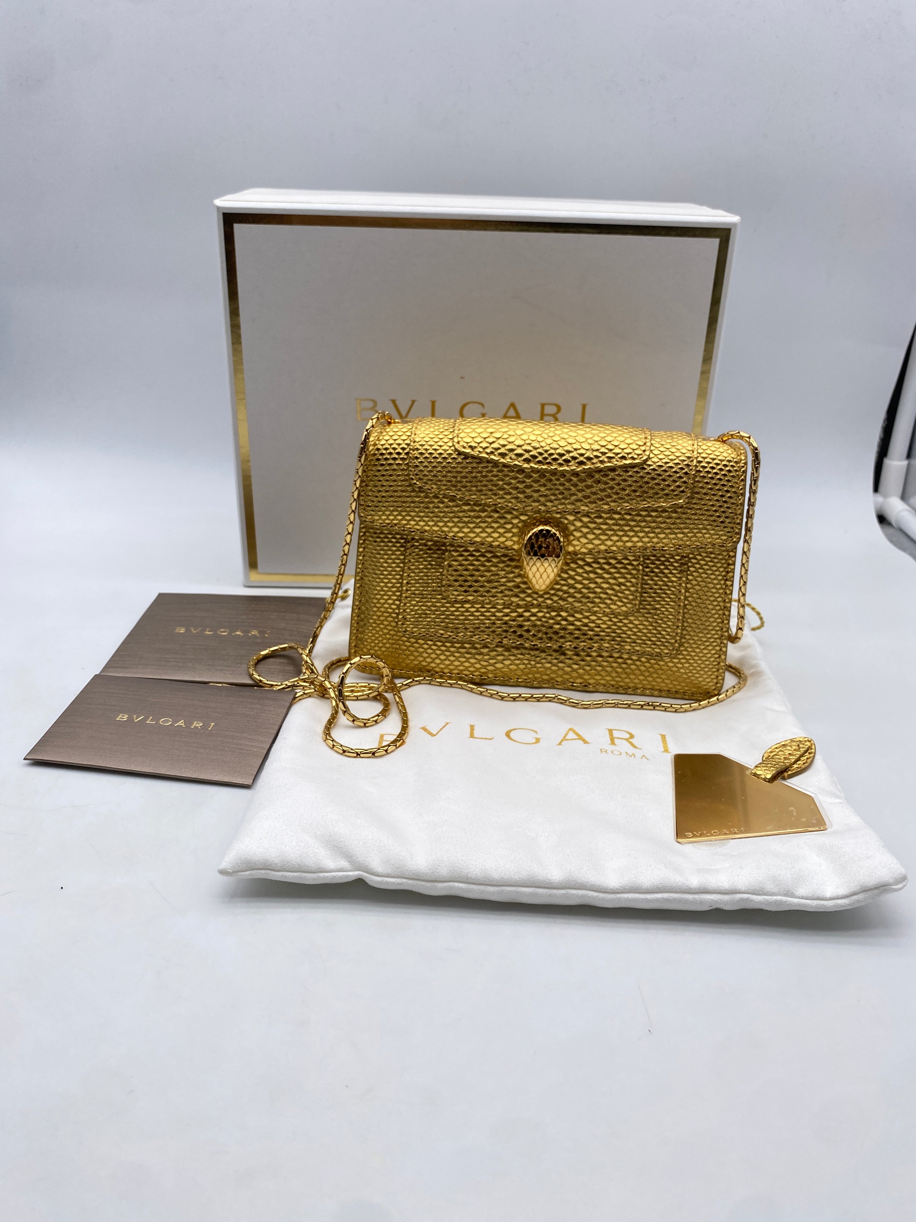 Sac à main doré Serpenti – Personal Seller Paris