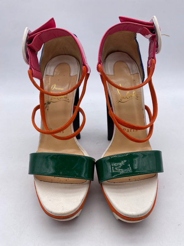 Sandales en cuir vernis multicolore