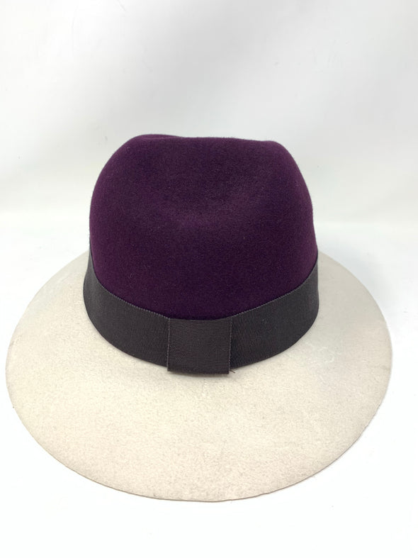 Chapeau bicolore en feutre