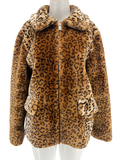 Veste en fourrure synthétique