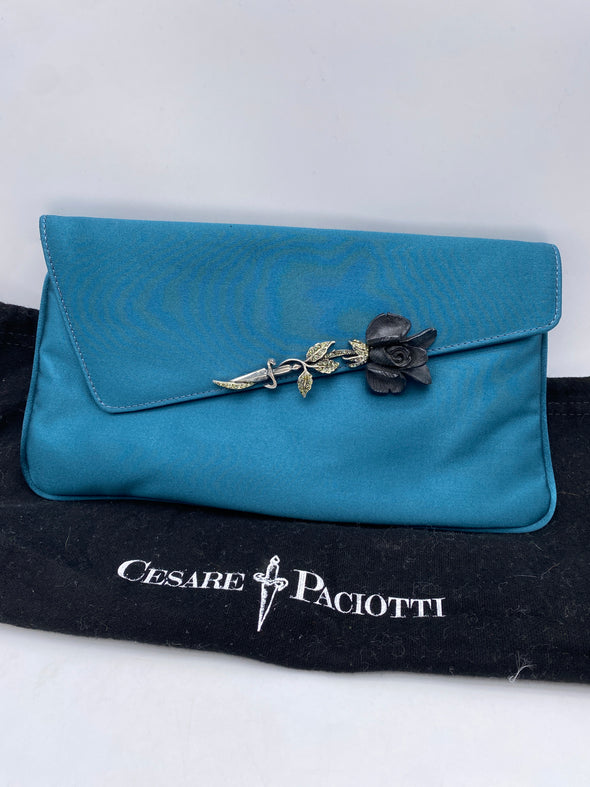 Pochette satinée