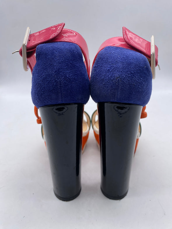 Sandales en cuir vernis multicolore